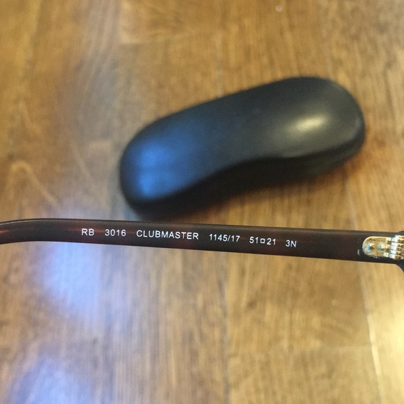 Ray ban sunglasses - Picture 3 of 4